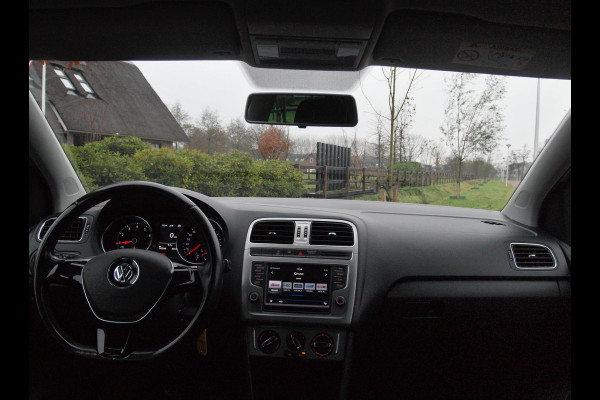 Volkswagen Polo 1.0 BlueMotion Edition | Apple Carplay | Cruise Control | Parkeersensoren | NL-Auto |