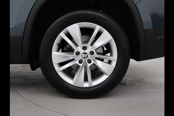 Škoda Kodiaq 1.5 TSI 150 PK DSG 7-PERSOONS + TREKHAAK | APPLE CARPLAY | STUUR / STOELVERWARMING