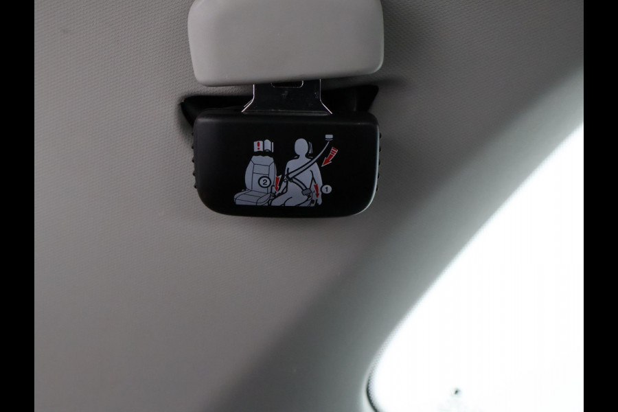 Škoda Kodiaq 1.5 TSI 150 PK DSG 7-PERSOONS + TREKHAAK | APPLE CARPLAY | STUUR / STOELVERWARMING