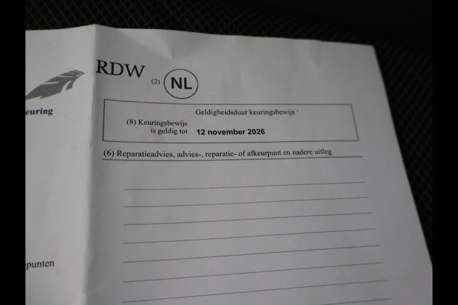 Škoda Kodiaq 1.5 TSI 150 PK DSG 7-PERSOONS + TREKHAAK | APPLE CARPLAY | STUUR / STOELVERWARMING