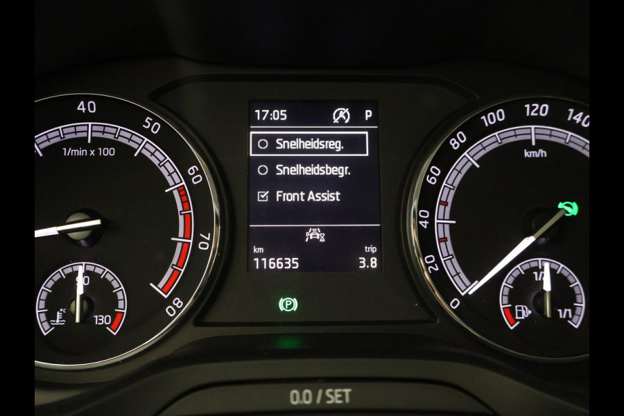 Škoda Kodiaq 1.5 TSI 150 PK DSG 7-PERSOONS + TREKHAAK | APPLE CARPLAY | STUUR / STOELVERWARMING