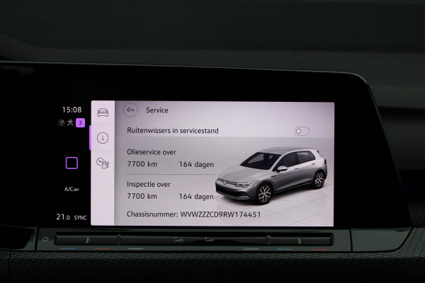 Volkswagen Golf 1.5 eTSI R-Line Business | CAMERA | SFEER | ACC | 18 INCH | CARPLAY |