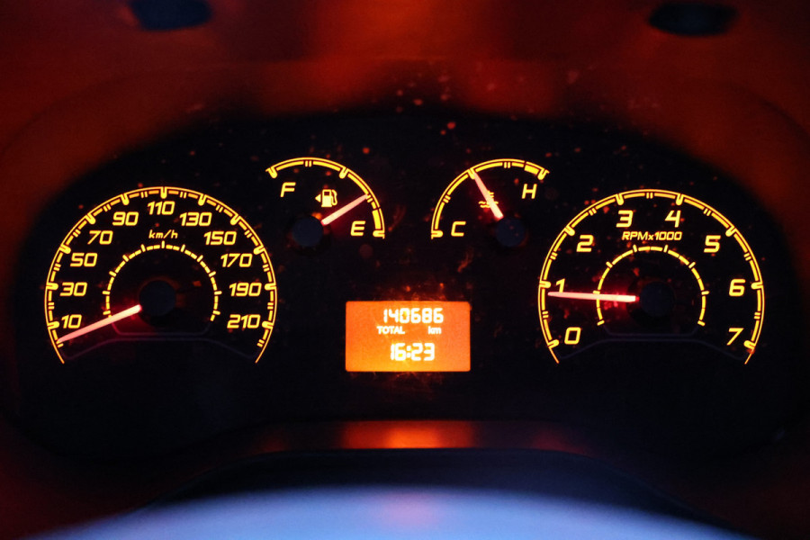 Fiat Doblò Cargo 1.3 MJ L2H1 Maxi | CarPlay | Android Auto | Trekhaak | Airco | Sport velgen | MF Stuur | Nieuwe APK | NL Auto