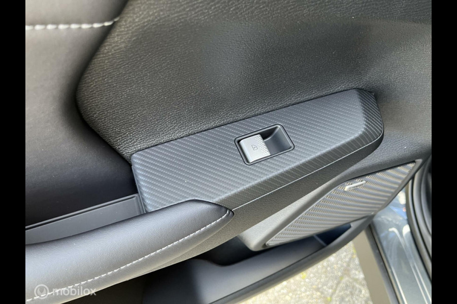 Mitsubishi Outlander 2.4 PHEV First Edition