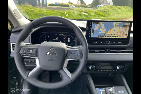 Mitsubishi Outlander 2.4 PHEV First Edition