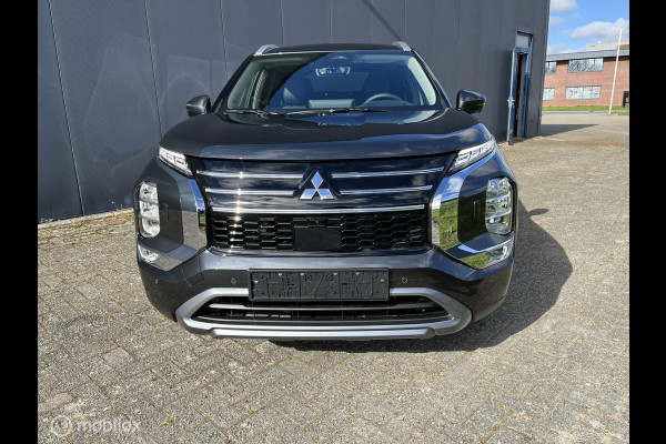 Mitsubishi Outlander 2.4 PHEV First Edition
