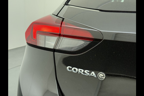 Opel CORSA-E Elegance 50kWh SOH 90% Navi Ecc 360°Camera Cruise Control Apple Carplay Android Auto Pdc Keyless Privacy Glas Led Lane Assist Lmv Drive Mode Regen-Lichtsensor Bluetooth Origineel Nederlandse Auto Zeer Compleet!