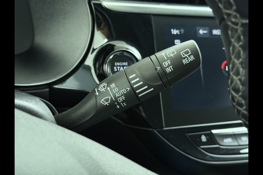 Opel CORSA-E Elegance 50kWh SOH 90% Navi Ecc 360°Camera Cruise Control Apple Carplay Android Auto Pdc Keyless Privacy Glas Led Lane Assist Lmv Drive Mode Regen-Lichtsensor Bluetooth Origineel Nederlandse Auto Zeer Compleet!