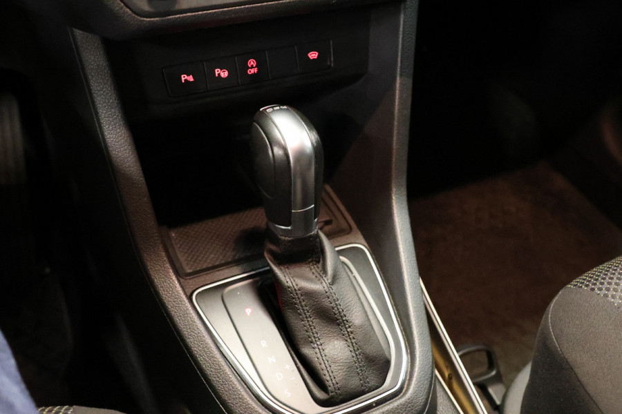 Volkswagen Caddy 2.0 TDI 150 PK L2H1 DSG Maxi Highline | BTW / BPM Vrij | Marge | Bi-Xenon | Camera | Stoelverwarming | CarPlay | PDC V+A | MF Stuur | Cruise control