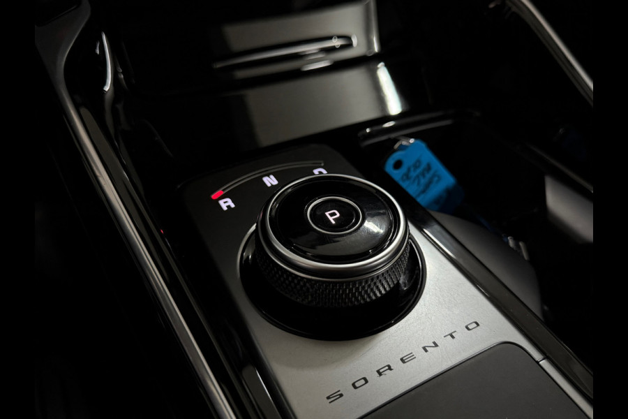 Kia Sorento 1.6 T-GDI Hybrid DynamicLine 7p. | Adaptive Cruise | Trekhaak | 19' inch | Leer | Navigatie