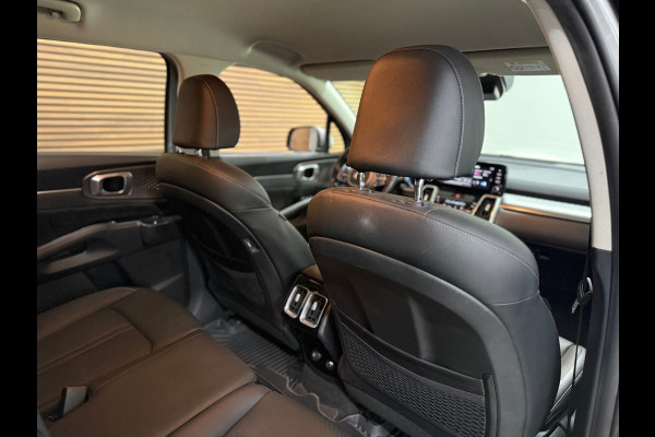 Kia Sorento 1.6 T-GDI Hybrid DynamicLine 7p. | Adaptive Cruise | Trekhaak | 19' inch | Leer | Navigatie