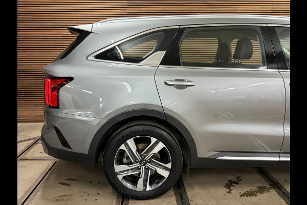 Kia Sorento 1.6 T-GDI Hybrid DynamicLine 7p. | Adaptive Cruise | Trekhaak | 19' inch | Leer | Navigatie