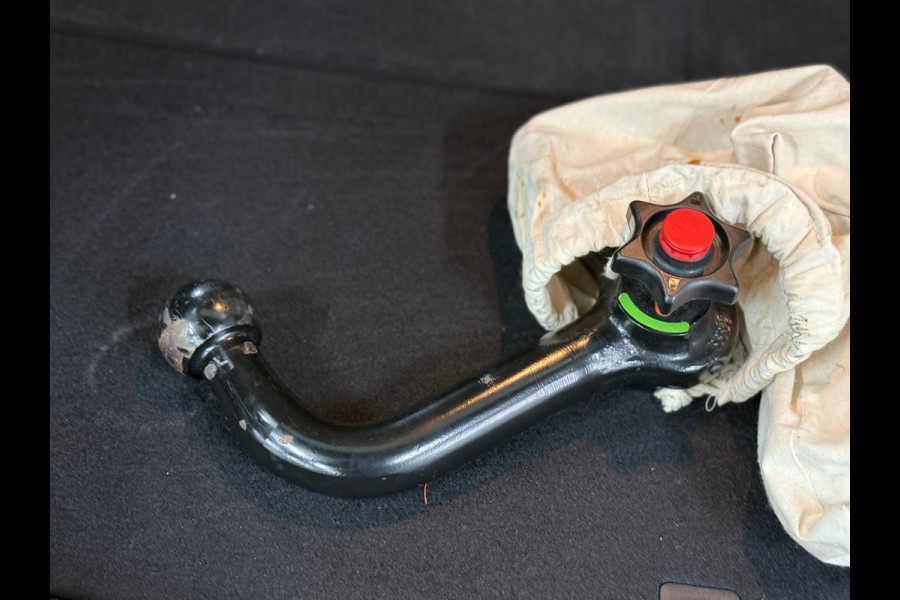 Kia Sorento 1.6 T-GDI Hybrid DynamicLine 7p. | Adaptive Cruise | Trekhaak | 19' inch | Leer | Navigatie