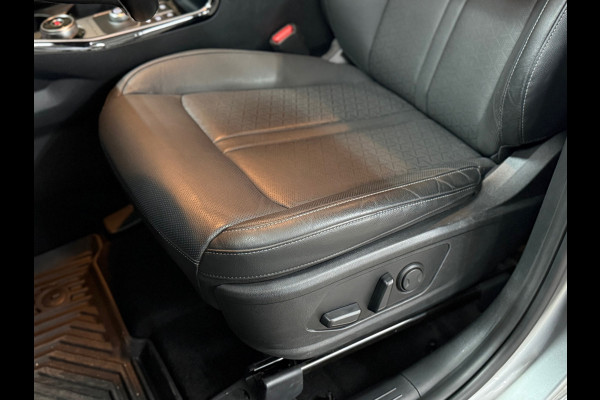 Kia Sorento 1.6 T-GDI Hybrid DynamicLine 7p. | Adaptive Cruise | Trekhaak | 19' inch | Leer | Navigatie