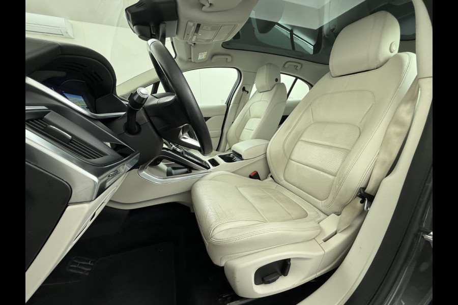 Jaguar I-PACE EV400 S AWD 90kWh Leder+Memory Panoramadak Camera Meridian®-Audio Stoelverwarming Navi Ecc Apple Carplay Android Auto Cruise Con Elek.Voorstoelen Voorruitverwarming DAB+ Led Verkeersbord detectie Rijstrooksensor Wifi Origineel Nederlandse Auto
