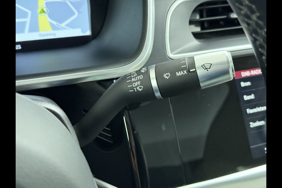 Jaguar I-PACE EV400 S AWD 90kWh Leder+Memory Panoramadak Camera Meridian®-Audio Stoelverwarming Navi Ecc Apple Carplay Android Auto Cruise Con Elek.Voorstoelen Voorruitverwarming DAB+ Led Verkeersbord detectie Rijstrooksensor Wifi Origineel Nederlandse Auto