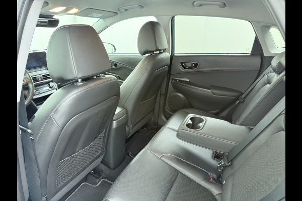 Hyundai Kona 1.6GDI HEV Hybride Premium Leder Trekhaak Krell®-Audio Adap.Cruise Stoel Verwarming/Ventilatie Camera Apple Carplay Android Auto Keyless Elek.Stoelen Lmv Head-Up Display Lane Assist Blind-Spot Monitoring Origineel Nederlandse Auto 1e Eigenaar