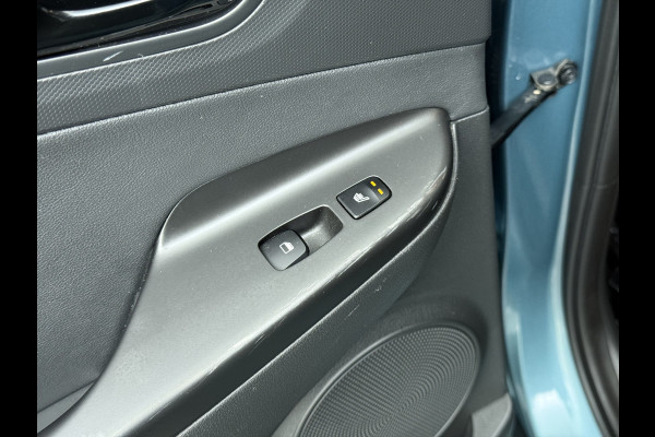 Hyundai Kona 1.6GDI HEV Hybride Premium Leder Trekhaak Krell®-Audio Adap.Cruise Stoel Verwarming/Ventilatie Camera Apple Carplay Android Auto Keyless Elek.Stoelen Lmv Head-Up Display Lane Assist Blind-Spot Monitoring Origineel Nederlandse Auto 1e Eigenaar