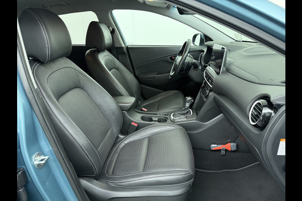Hyundai Kona 1.6GDI HEV Hybride Premium Leder Trekhaak Krell®-Audio Adap.Cruise Stoel Verwarming/Ventilatie Camera Apple Carplay Android Auto Keyless Elek.Stoelen Lmv Head-Up Display Lane Assist Blind-Spot Monitoring Origineel Nederlandse Auto 1e Eigenaar