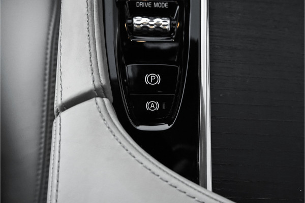 Volvo XC90 2.0 T8 Twin Engine AWD Inscription 7Pers Pano Bowers&Wilkins HUD