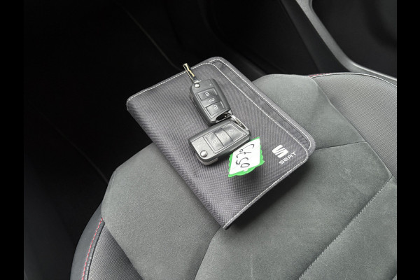 Seat Ateca 1.5 TSi DSG FR Business Intense CAMERA/KEYLESS/CARPLAY/PDC/TREKH.WEGKLAPBAAR