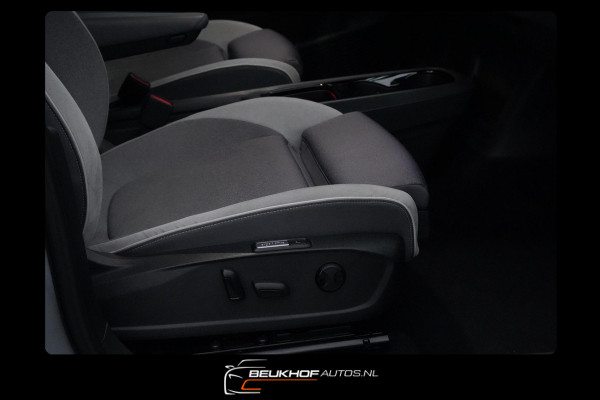 Volkswagen ID.3 First Max 58 kWh Panoramadak Navi Carplay