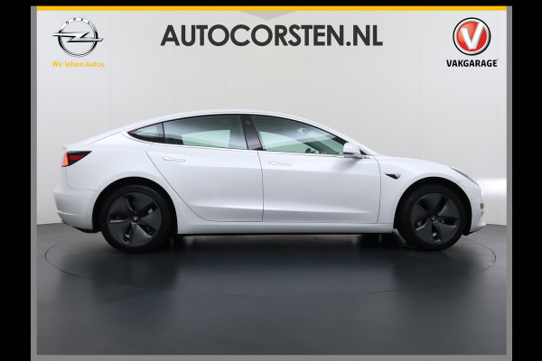 Tesla Model 3 RWD SR+ 325PK Lmv 18" AutoPilot FSD Leder Panoramadak Adaptive-Cruise Camera's Elektr.-Stuur+Stoelen+Spiegels+Geheugen+Easy-Entr Navi LED Comfortstoelen ACC DAB Voorverwarmen interieur via App Keyless One-Pedal-Drive SOH 86% Origineel Nederlandse auto tot 11kw laden thuis! 1.584kg licht!
