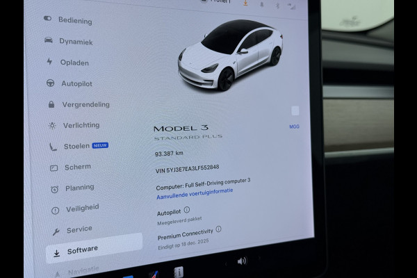 Tesla Model 3 RWD SR+ 325PK Lmv 18" AutoPilot FSD Leder Panoramadak Adaptive-Cruise Camera's Elektr.-Stuur+Stoelen+Spiegels+Geheugen+Easy-Entr Navi LED Comfortstoelen ACC DAB Voorverwarmen interieur via App Keyless One-Pedal-Drive SOH 86% Origineel Nederlandse auto tot 11kw laden thuis! 1.584kg licht!