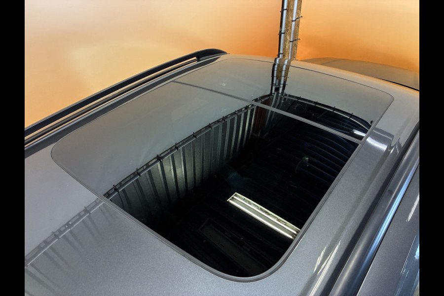 Ford Kuga 1.5 EcoBoost ST Line trekhaak | navigatie | panoramadak | semi leer