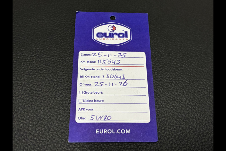 Ford Kuga 1.5 EcoBoost ST Line trekhaak | navigatie | panoramadak | semi leer