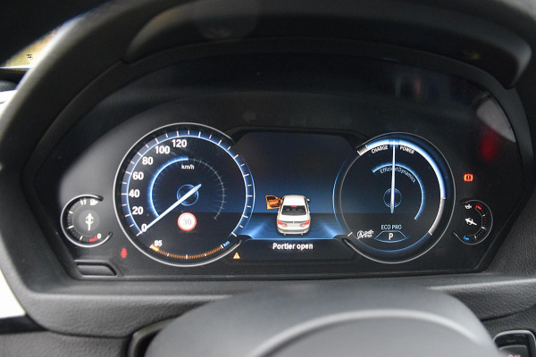 BMW 3-serie 320i M Sport Edition*Dak*Keyless*Digi dash*Head-up*Camera*Enz enz