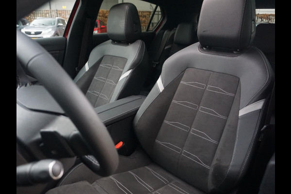 Opel Astra 1.2 Turbo Hybrid Ultimate Schuif / Kanteldak