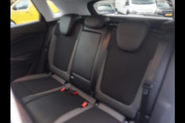 Opel Grandland X 1.2 Turbo Business Executive