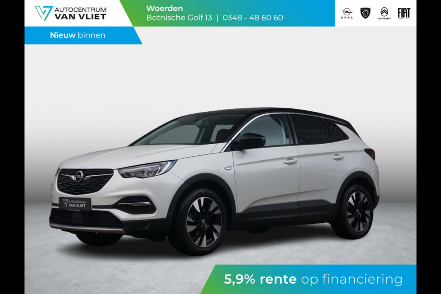 Opel Grandland X 1.2 Turbo Business Executive