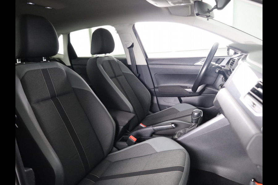 Volkswagen Polo 1.0 TSI Highline Business R 95PK DSG | Digitaal dashboard | Navigatie | Inklapbare spiegels |
