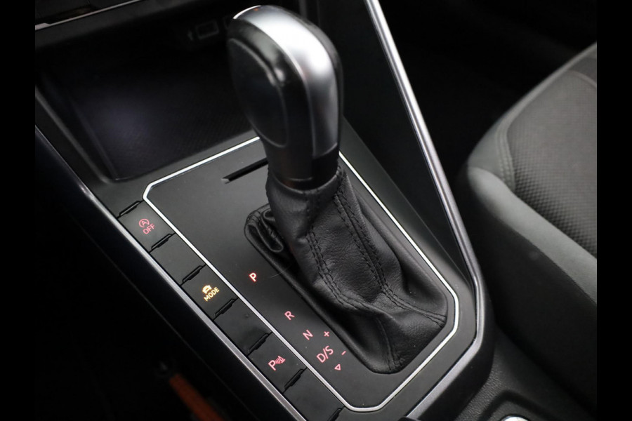 Volkswagen Polo 1.0 TSI Highline Business R 95PK DSG | Digitaal dashboard | Navigatie | Inklapbare spiegels |