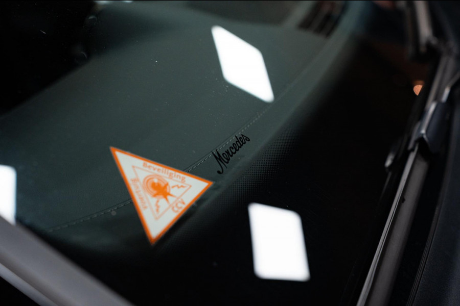 Mercedes-Benz C-Klasse 300e AMGLINE|PANO|HEADUP|GARANTIE