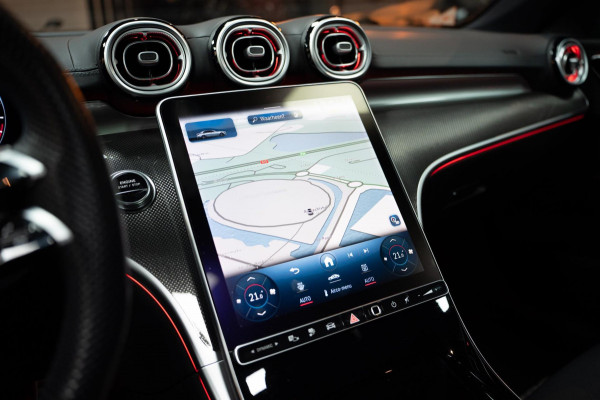 Mercedes-Benz C-Klasse 300e AMGLINE|PANO|HEADUP|GARANTIE