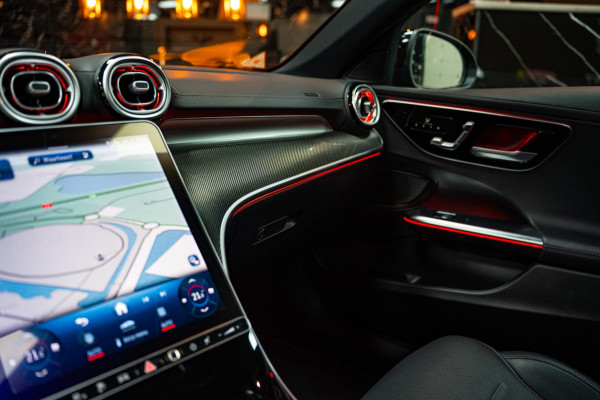 Mercedes-Benz C-Klasse 300e AMGLINE|PANO|HEADUP|GARANTIE