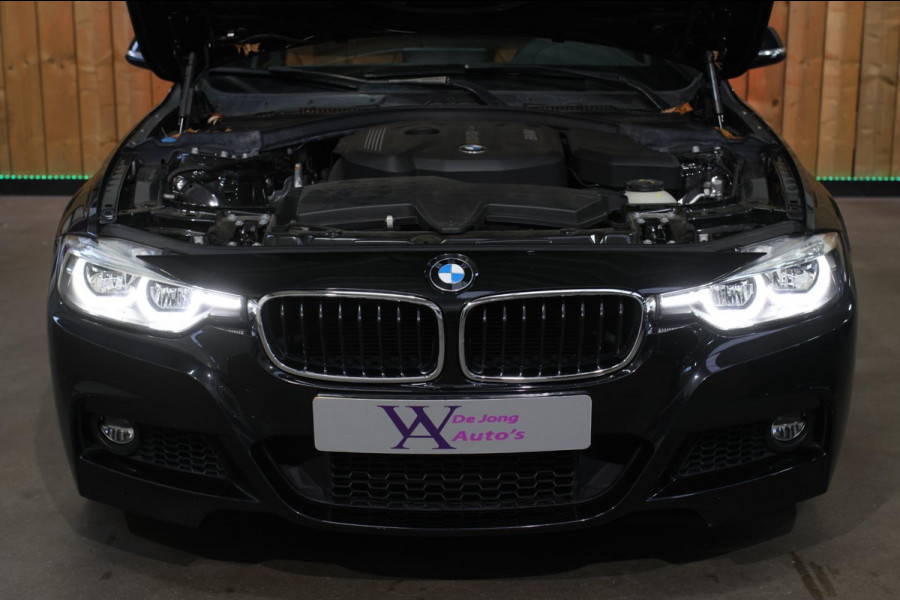 BMW 3 Serie Touring 318i M-Sport *Leder*Navi Pro*Stoelverwarming*