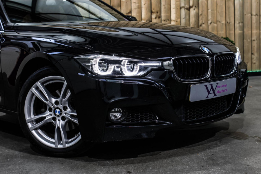 BMW 3 Serie Touring 318i M-Sport *Leder*Navi Pro*Stoelverwarming*
