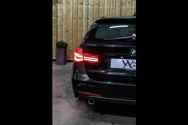 BMW 3 Serie Touring 318i M-Sport *Leder*Navi Pro*Stoelverwarming*