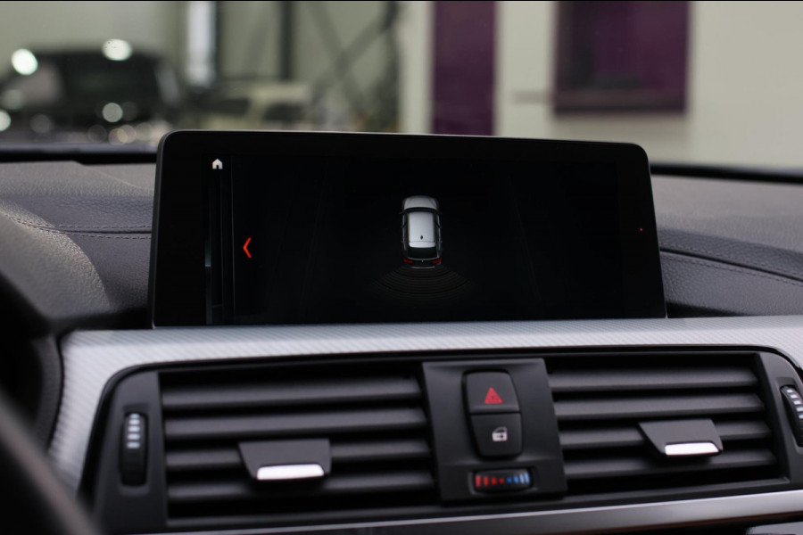 BMW 3 Serie Touring 318i M-Sport *Leder*Navi Pro*Stoelverwarming*