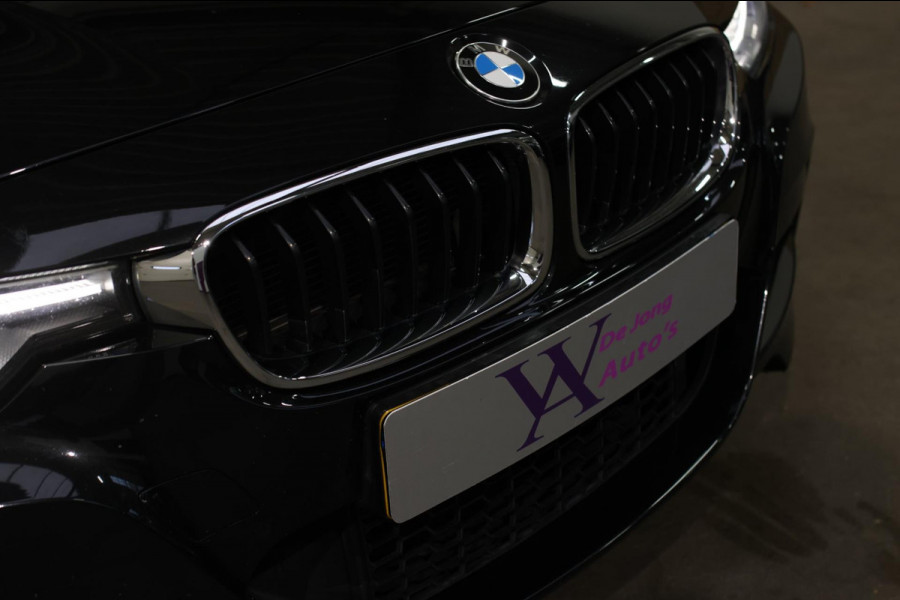 BMW 3 Serie Touring 318i M-Sport *Leder*Navi Pro*Stoelverwarming*