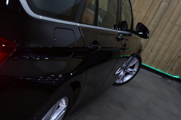 BMW 3 Serie Touring 318i M-Sport *Leder*Navi Pro*Stoelverwarming*