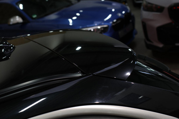 BMW 3 Serie Touring 318i M-Sport *Leder*Navi Pro*Stoelverwarming*