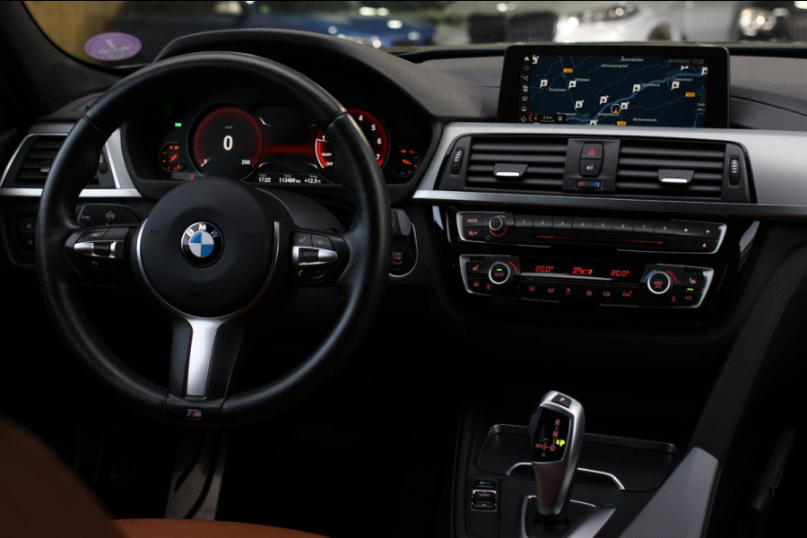 BMW 3 Serie Touring 318i M-Sport *Leder*Navi Pro*Stoelverwarming*