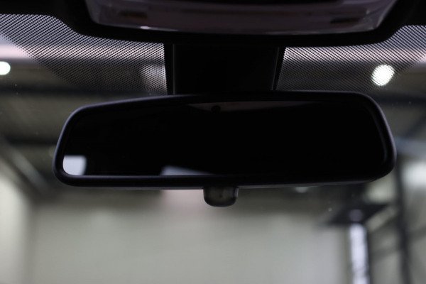 BMW 3 Serie Touring 318i M-Sport *Leder*Navi Pro*Stoelverwarming*