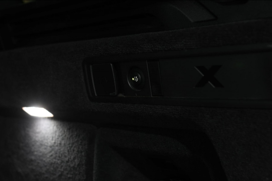 BMW X5 XDrive50e M-Sport *Sky-Lounge*B&W*M-Stoelen*Soft-Close*Trekhaak*