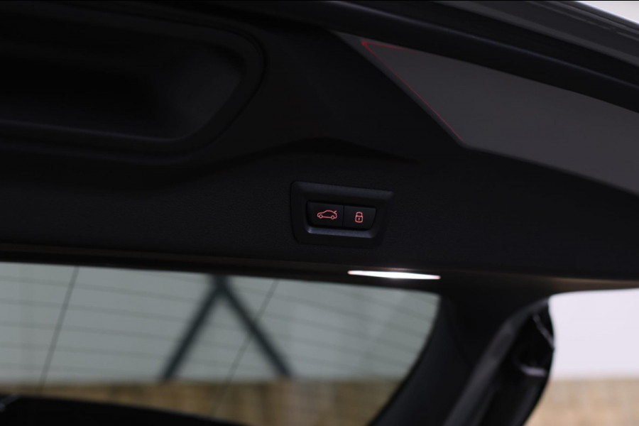 BMW X5 XDrive50e M-Sport *Sky-Lounge*B&W*M-Stoelen*Soft-Close*Trekhaak*